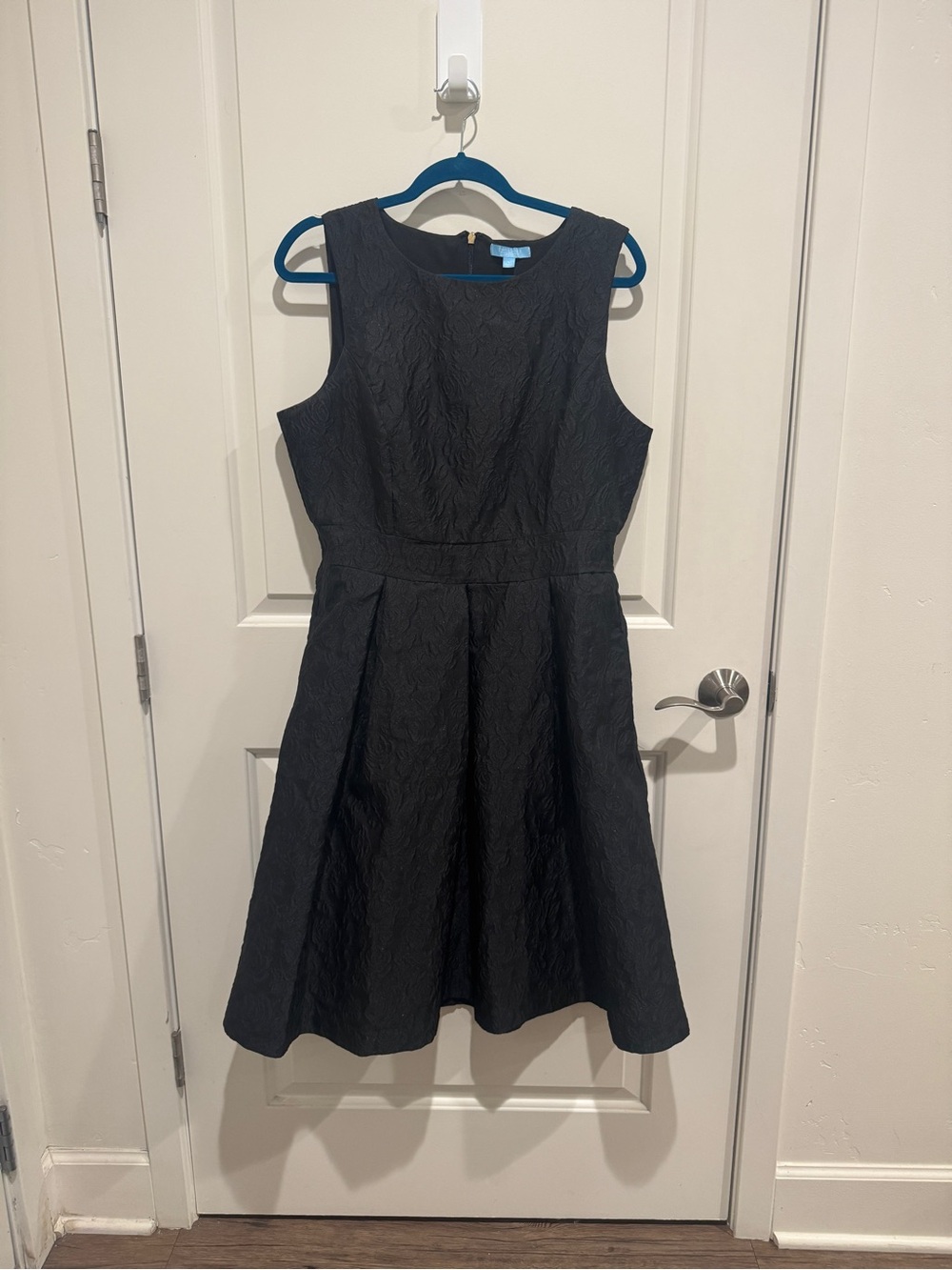 Draper James Black Textured Sleeveless Fit-and-Flare Dress